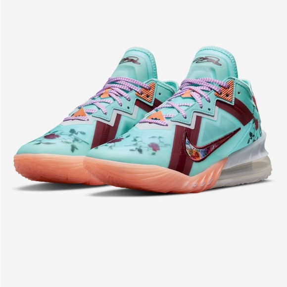 LEBRON XVIII Nike Women’s ' Multicolor Athletic - Picture 2 of 10